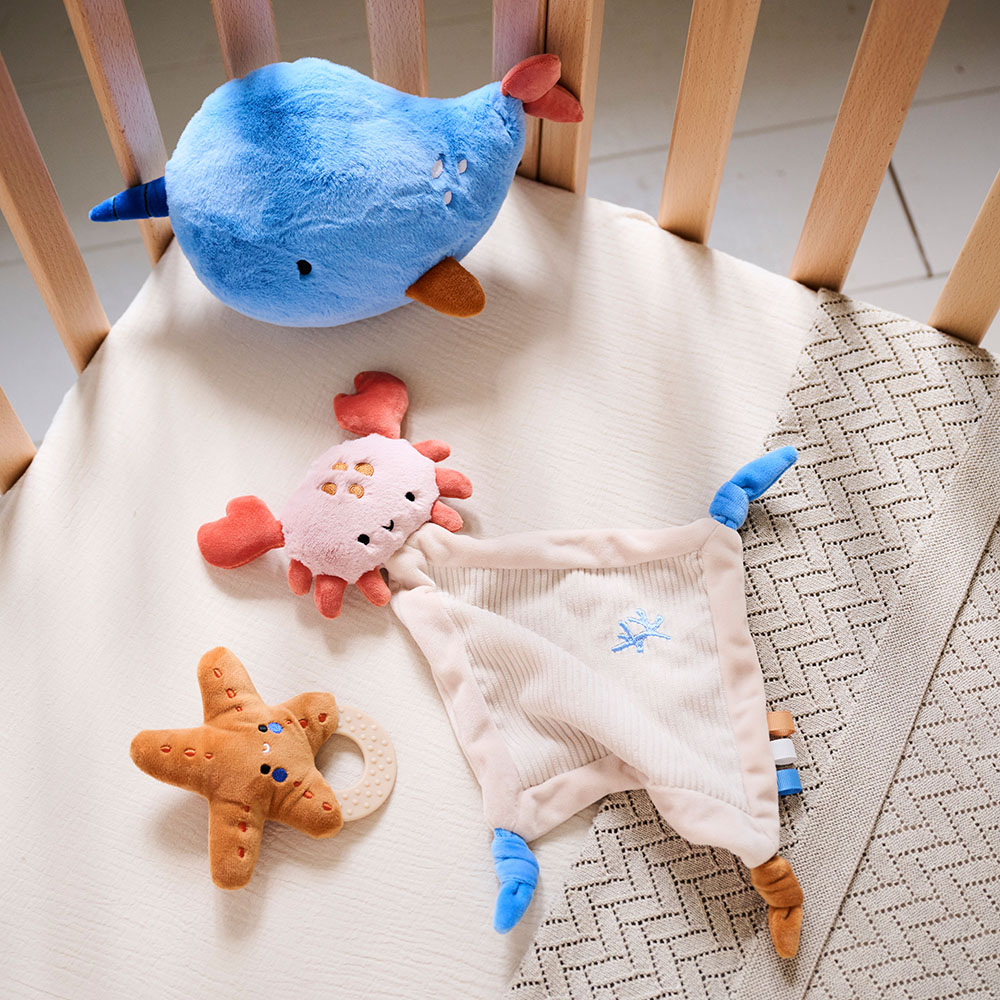 COFFRET CADEAU DE NAISSANCE EN PELUCHE POUR BÉBÉ «OCÉAN» | SET 3 PIÈCES | BEIGE