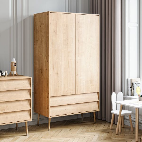 Armoire en bois naturel de la collection Bosque par Petite Amélie