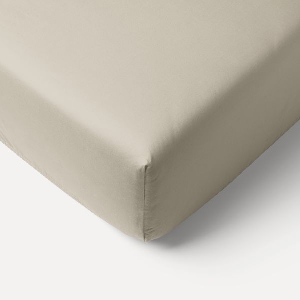 Drap housse 80x160 cm en jersey de coton biologique beige par Petite Amélie 