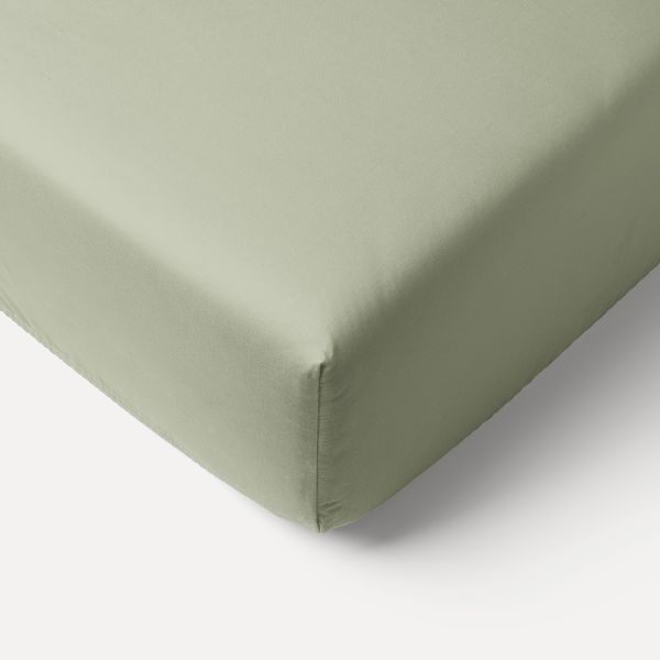 Drap housse 80x160 cm en jersey de coton biologique vert olive par Petite Amélie 