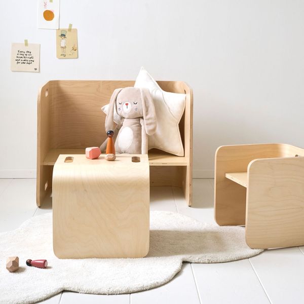 Ensemble table et chaise en bois et naturel par Petite Amélie