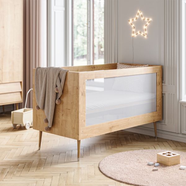 Lit bébé évolutif 70x140 en bois naturel de la collection Bosque par Petite Amélie