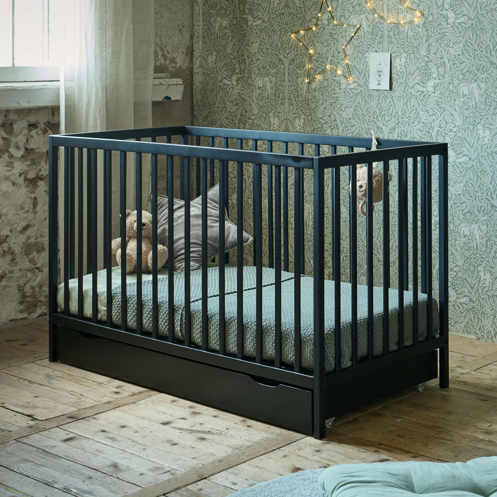 Lit bébé «HÊTRE» noir 60x120cm - confort pour votre bébé